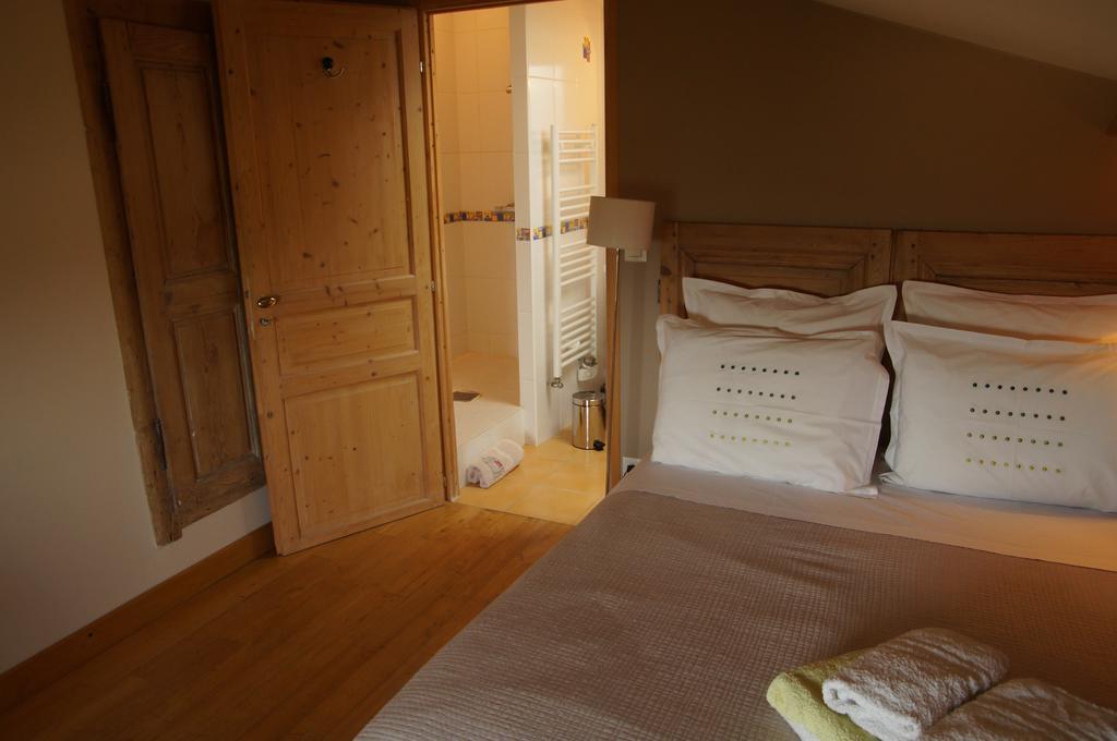 Le Grand Noe Bed & Breakfast Roisey Bagian luar foto