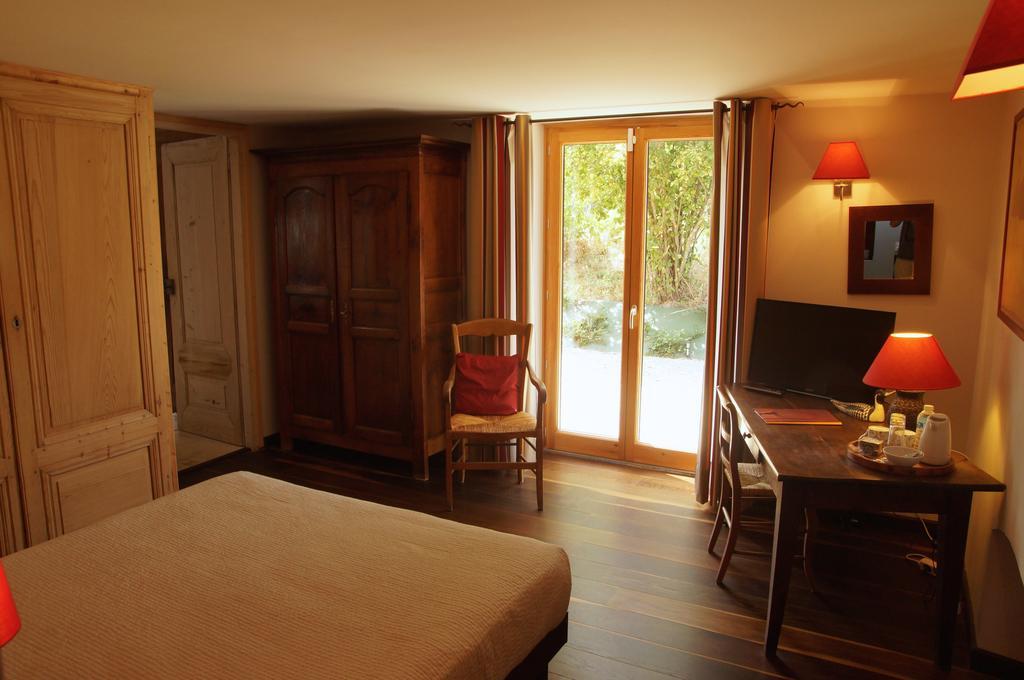 Le Grand Noe Bed & Breakfast Roisey Bagian luar foto